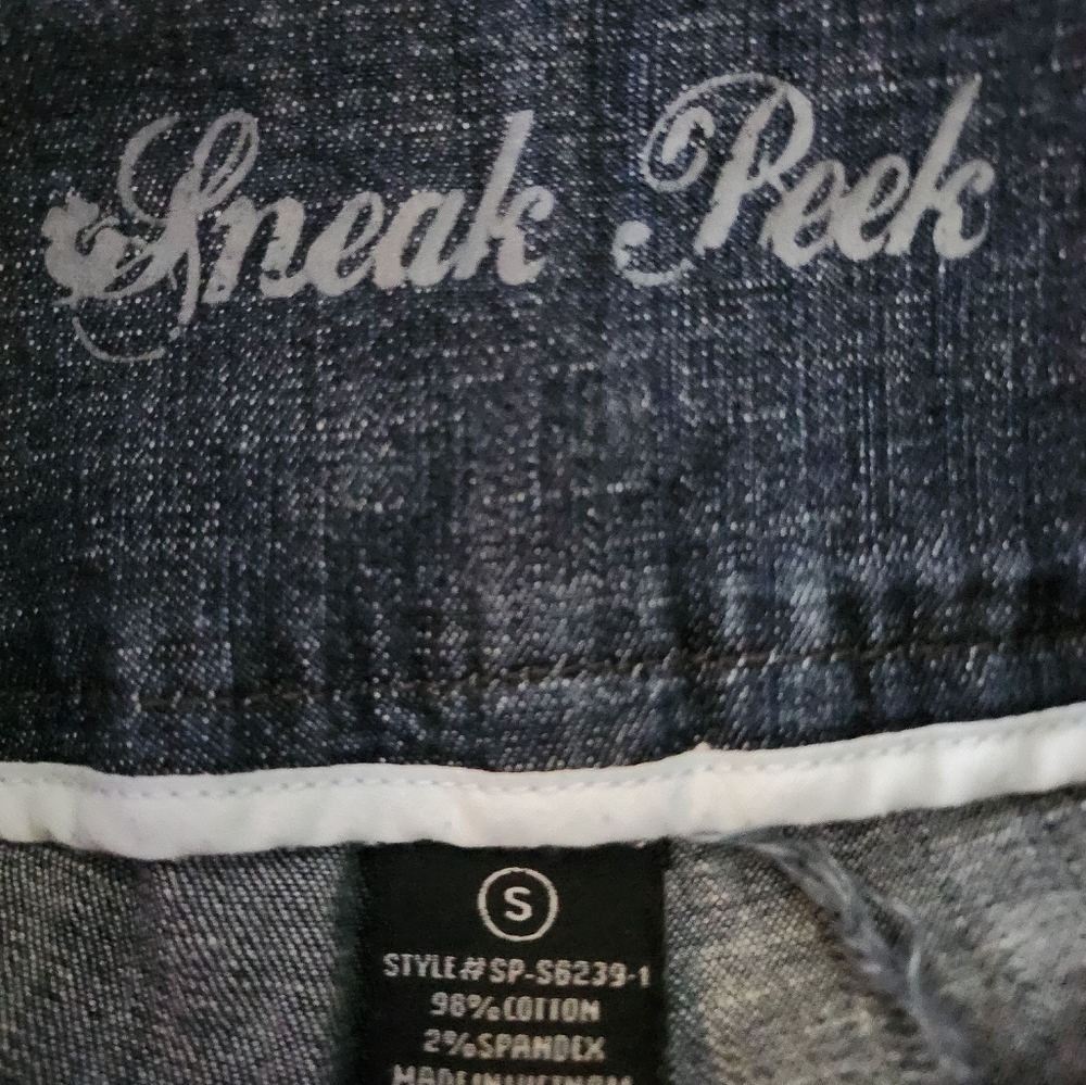 Jean shorts - Picture 3 of 3